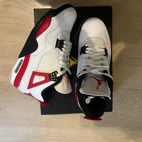 Jordan Retro 4 Red Cement - Picture 9 of 9